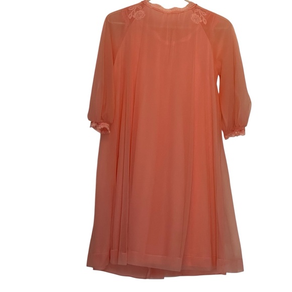 Vintage Coral nightgown twinset peignoir by Gossard.EUC. - Picture 3 of 10